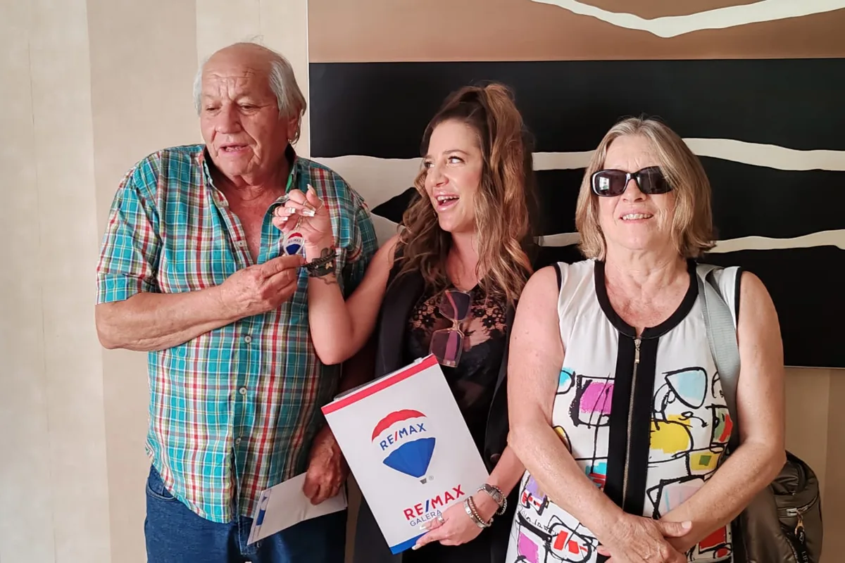 Entrega de llaves en notaría, REMAX Galera Molina de Segura