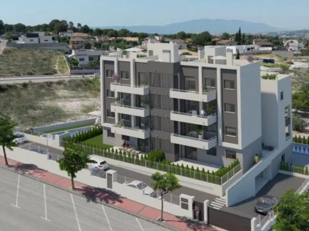 Urbanización Los Vientos en Molina de Segura, obra nueva de pisos con terraza